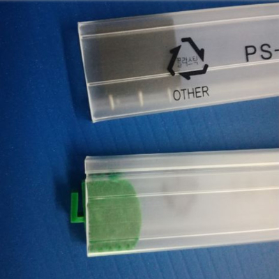 Tubos estáticos antis claros del ESD del PVC/de la PC del color para empaquetar IC SMT